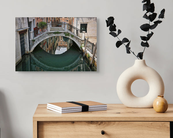 Venetian Arch